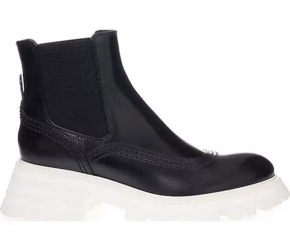Alexander McQueen Black Leather Chelsea Boots